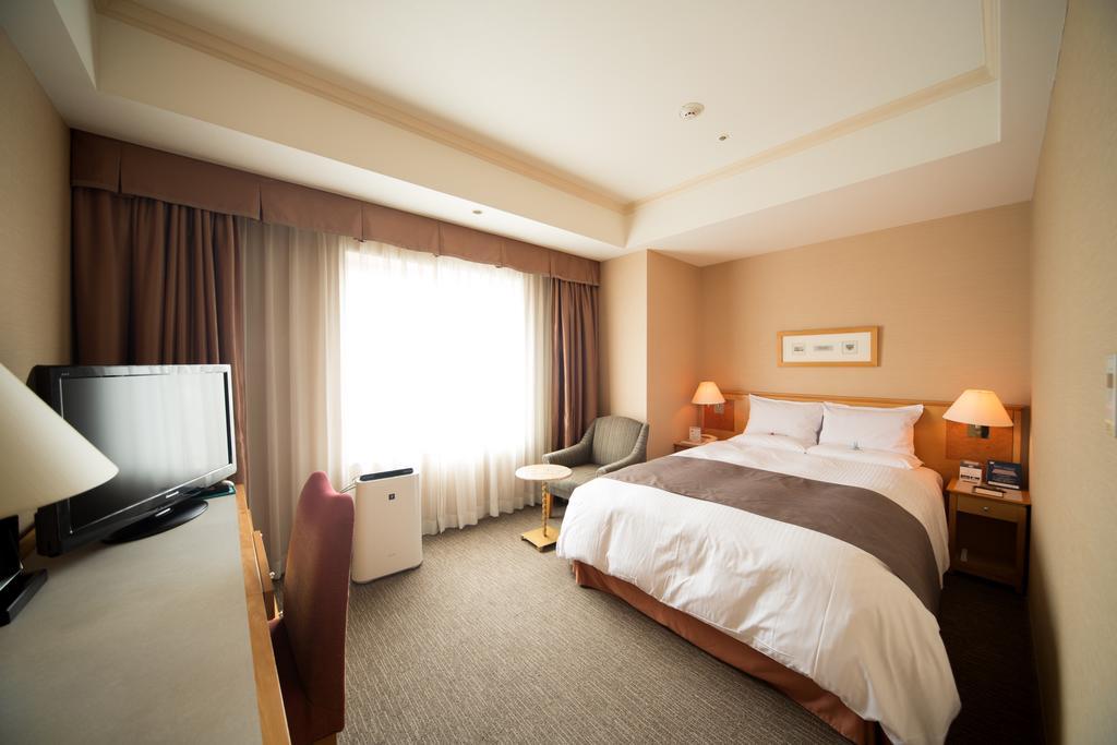Rembrandt Hotel Ебина Екстериор снимка